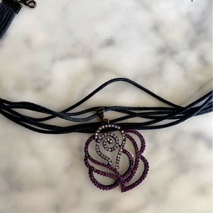 Choker with purple rose